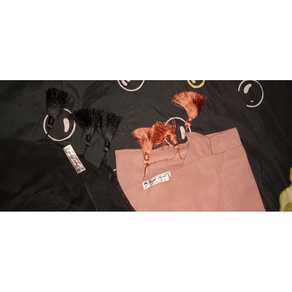 Hijab Segi empat Bugis