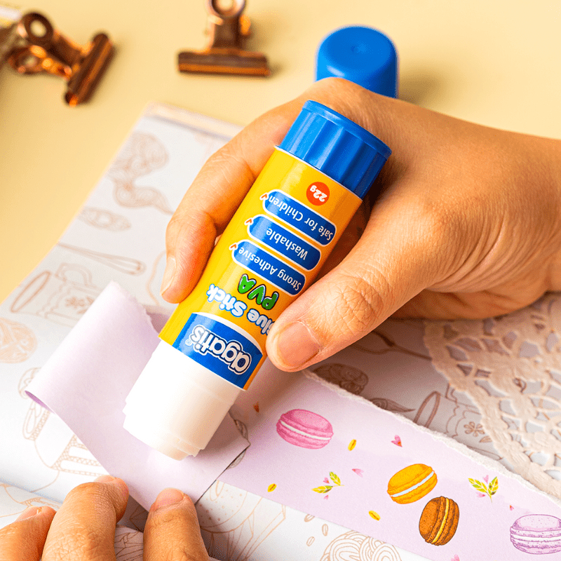 

Asaba Stationery-Agatis Eco Glue Stick 22 gram With PVA Formula/Lem stik/lem batang/lem murah