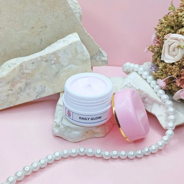 Cream Daily Glow | Sunblock Whitening SPF50 | Cream Siang Daily Glow Pink SPF50
