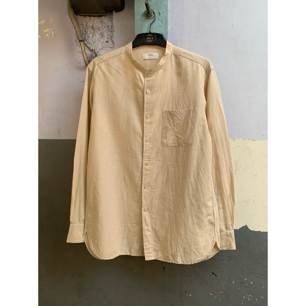 kemeja shanghai pria linen polos lengan panjang M preloved SHB.08.08