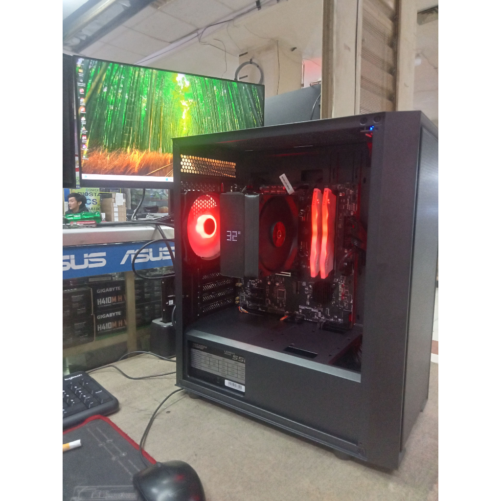 Komputer Fullset Intel Core i7 14700 Gen14 DDR5 32 GB 6000mhz Nvme 1 Tera Gen4 Monitor LG 24 Inch IP