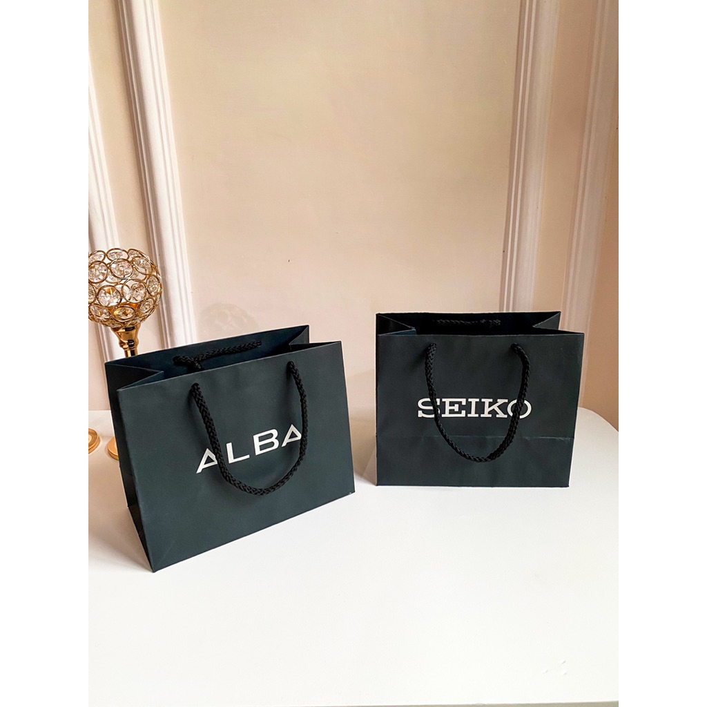 

Paperbag Al*ba X Se*iko Paper Bag Jam Tangan Bermerk