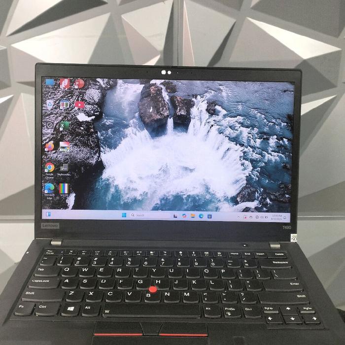Laptop Lenovo Thinkpad i7 Gen 8 Ram 16GB SSD 256GB touchscreen