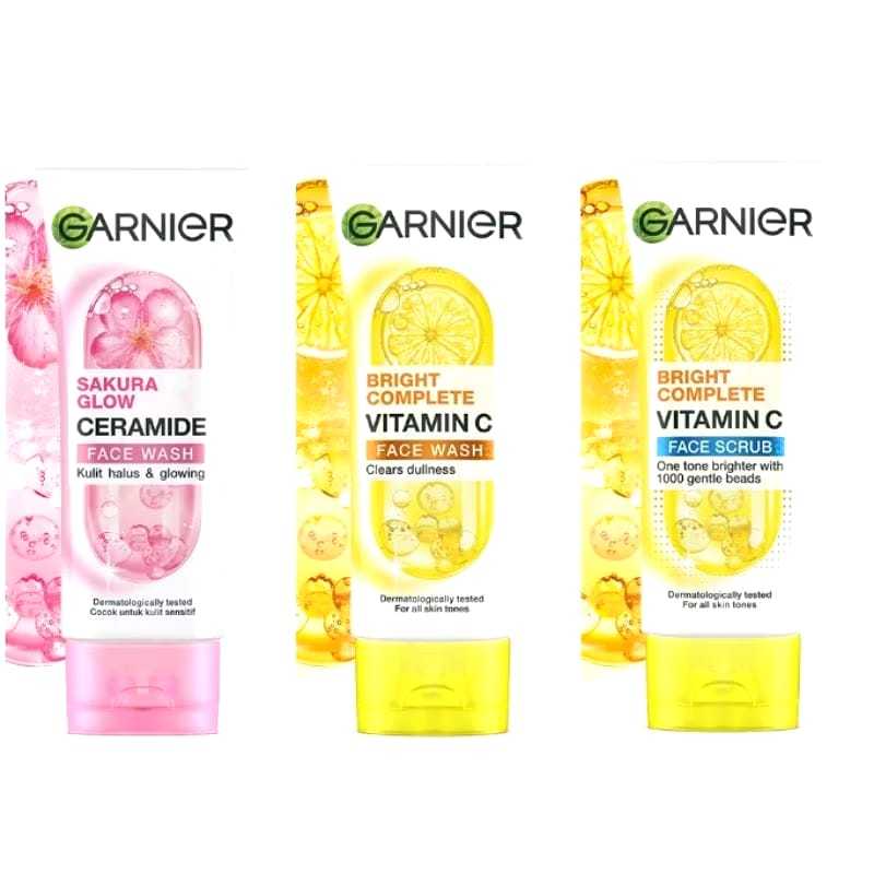 Garnier Sakura Glow, Bright Complete Vit C & Scrub Facial Wash 100g