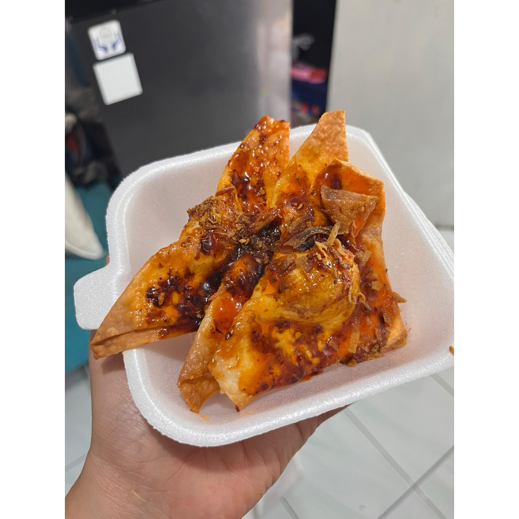 

PANGSIT GORENG CHILI OIL