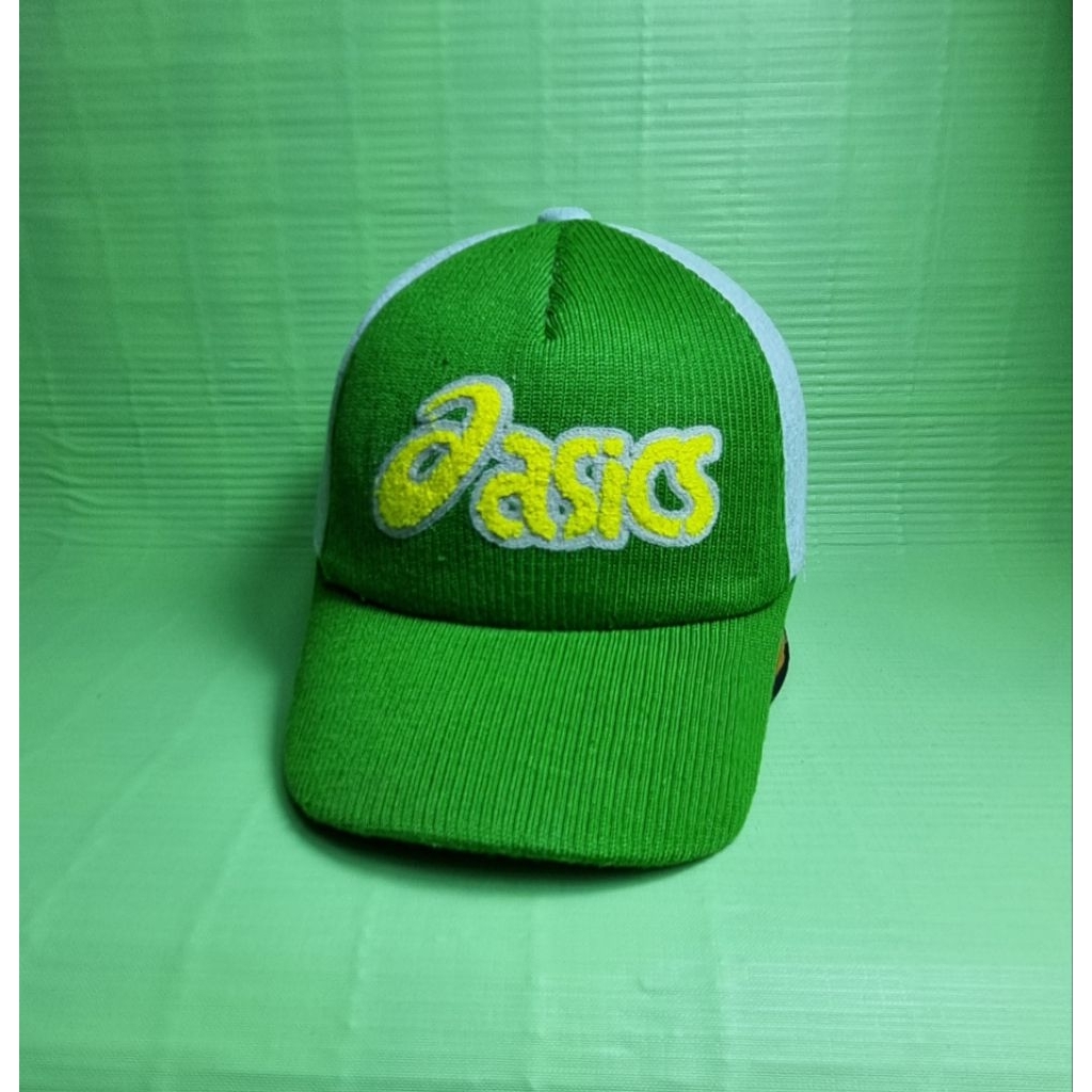 topi asics big logo