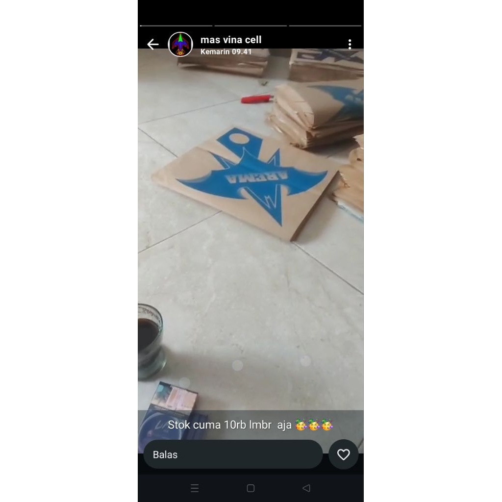 kertas layang layang ,BUKAN LAYANGAN kertasnya aja