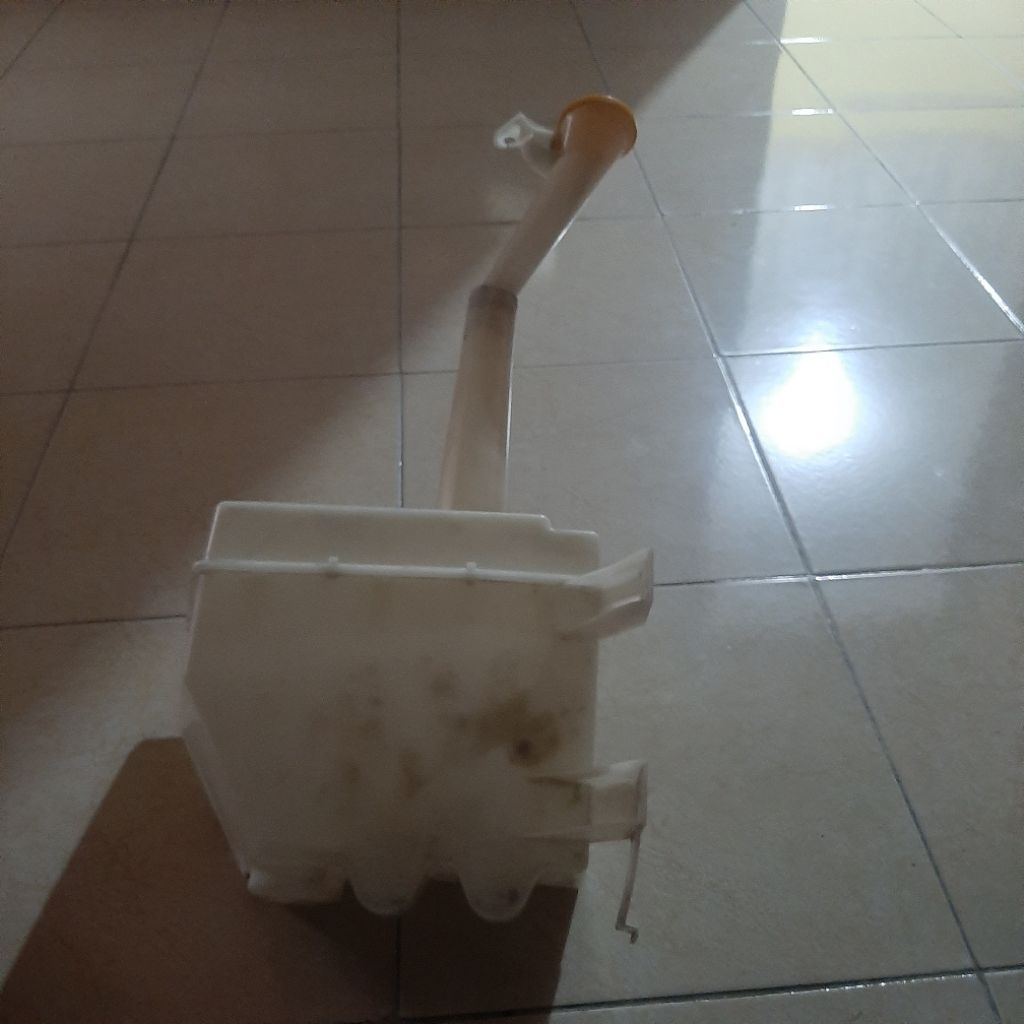 Set Tabung air wiper tank washer Nissan X-Trail T30