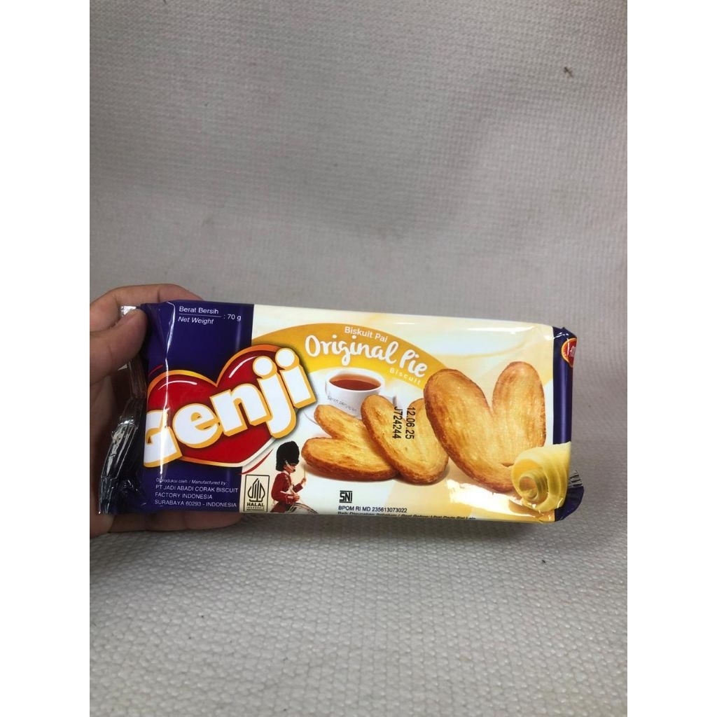 

Genji monde pie original dan strawberry