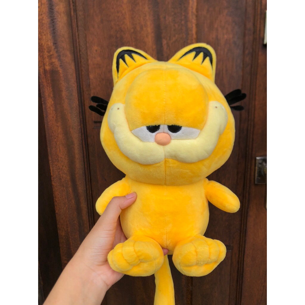Boneka kartoon Garfiel odie