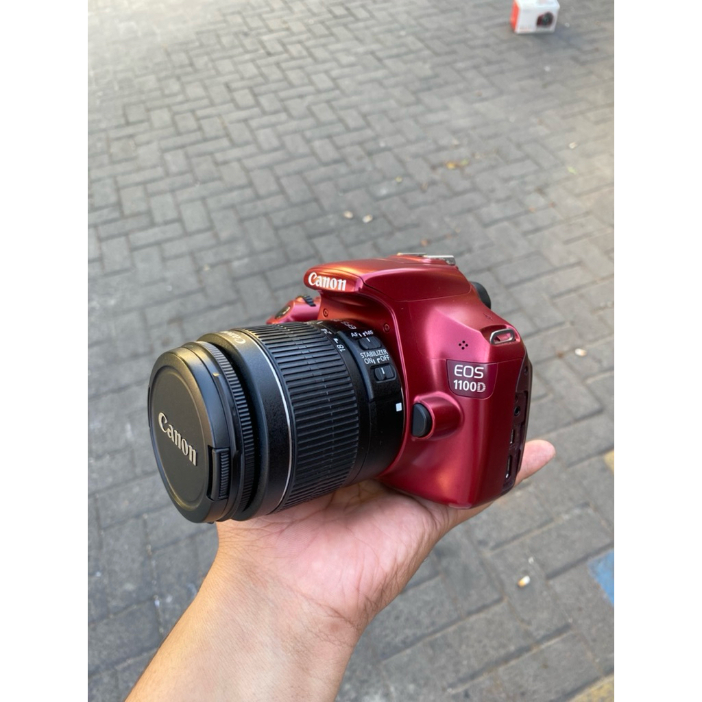 Canon 1100D Lens Kit warna langka Red produk Mulus