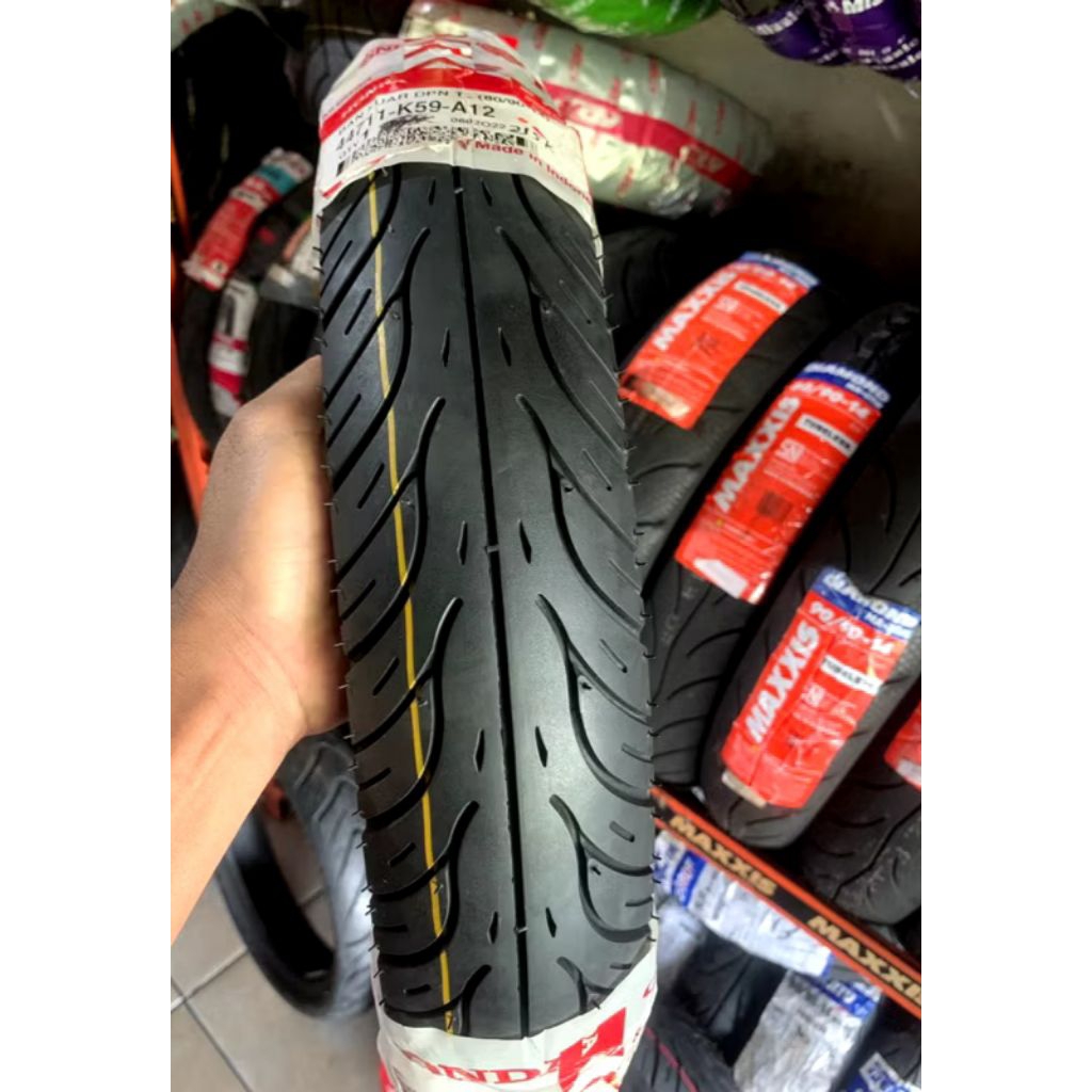 BAN  BELAKANG MOTOR METIK VARIO BEAT LEXI DLL UKURAN 90/90-14 TUBLES UKIR FREE PENTIL TUBLES