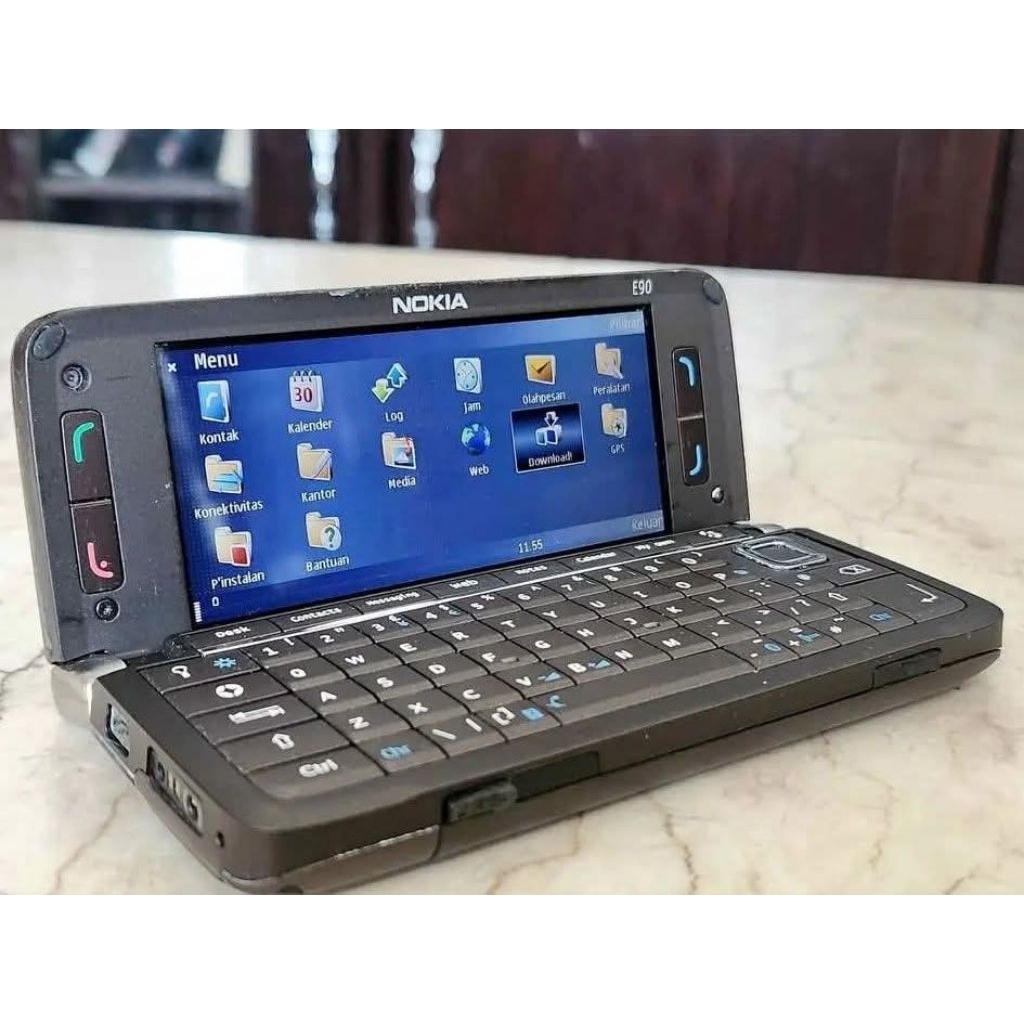 NOKIA E90 BAHAN KOLEKSI MULUS