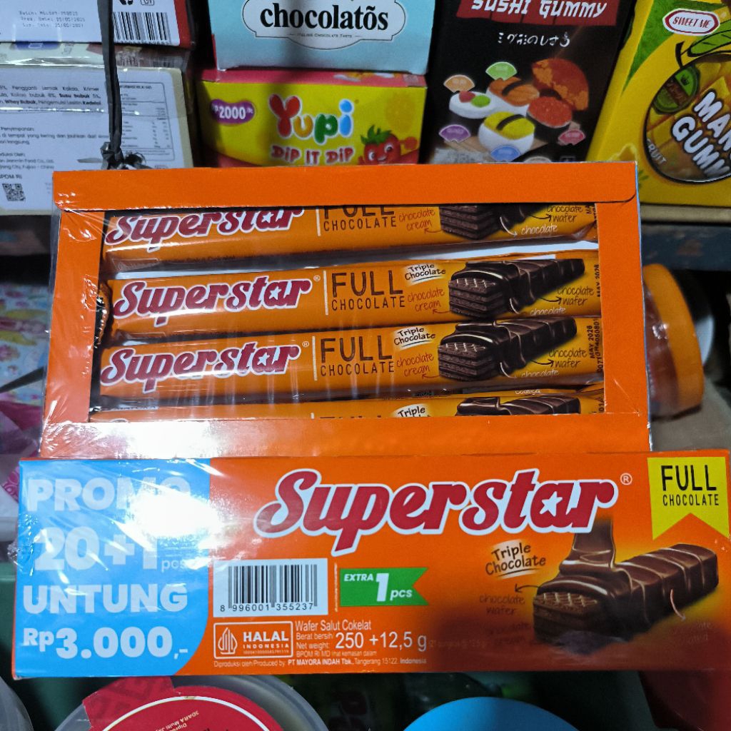 

superstar wafer chocolate