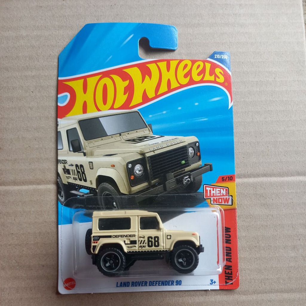 HOT WHEELS LAND ROVER DEFENDER 90