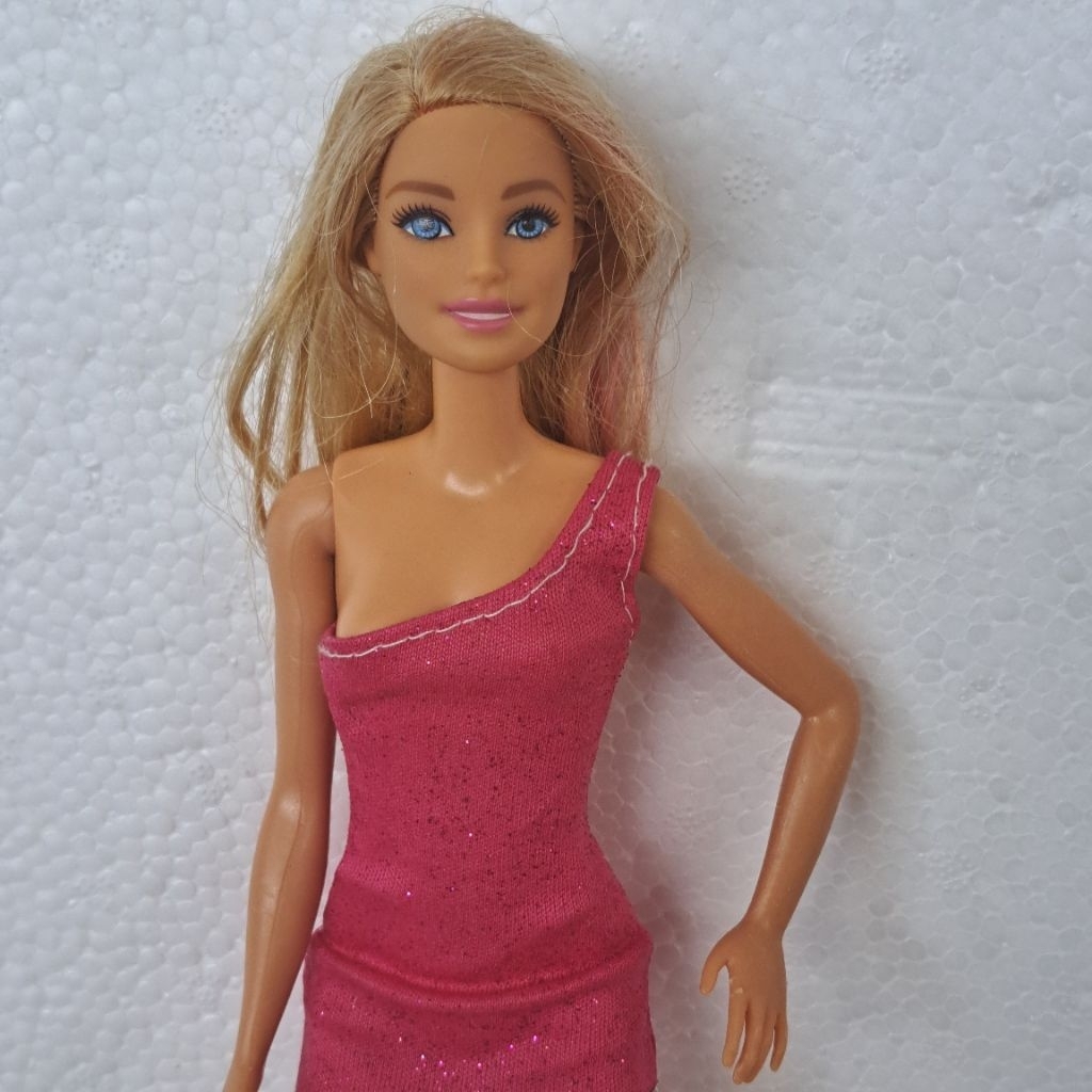 Mainan Barbie Millie