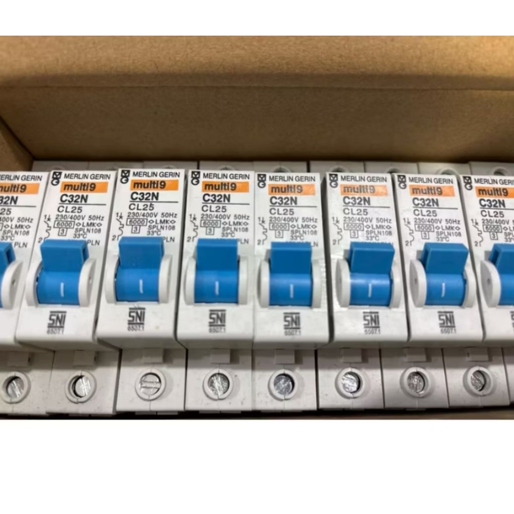 MCB Merlin Gerin CL2-CL32/2A-32A