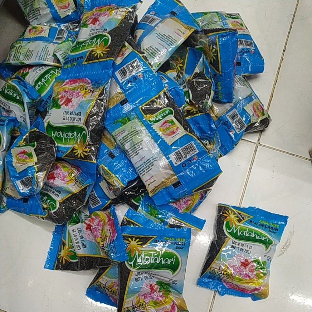 

Ecer Biji Selasih Cap Matahari 50gr