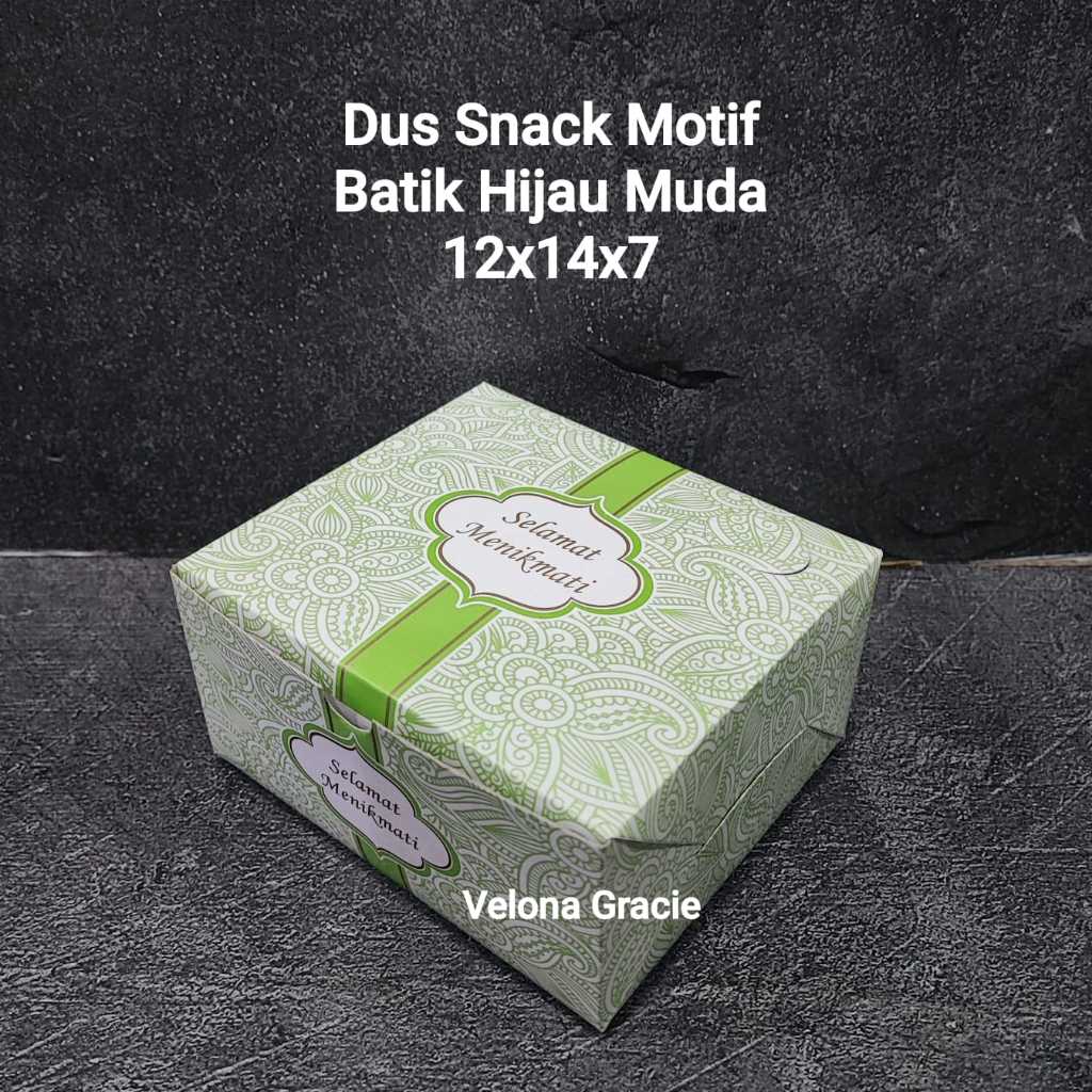 

Dus Snack 12x14 Batik Hijau Muda isi 50 pcs GS Motif Box Kue