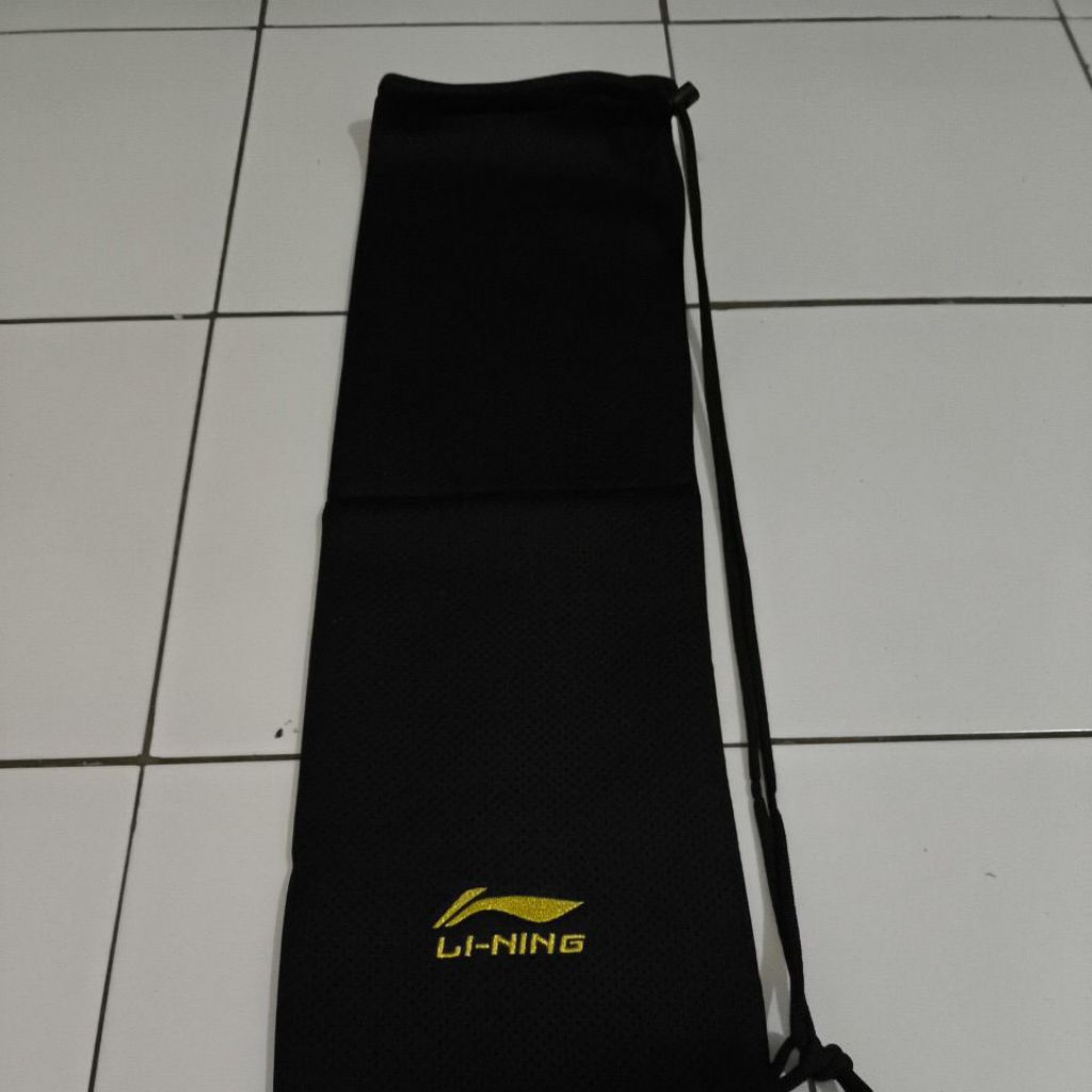 Sarung raket Lining original / Tas serut Lining original