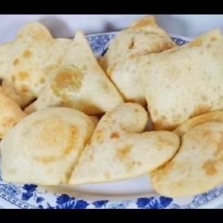 

CIRENG ISI BASO SOSIS AYAM KORNET TELOR