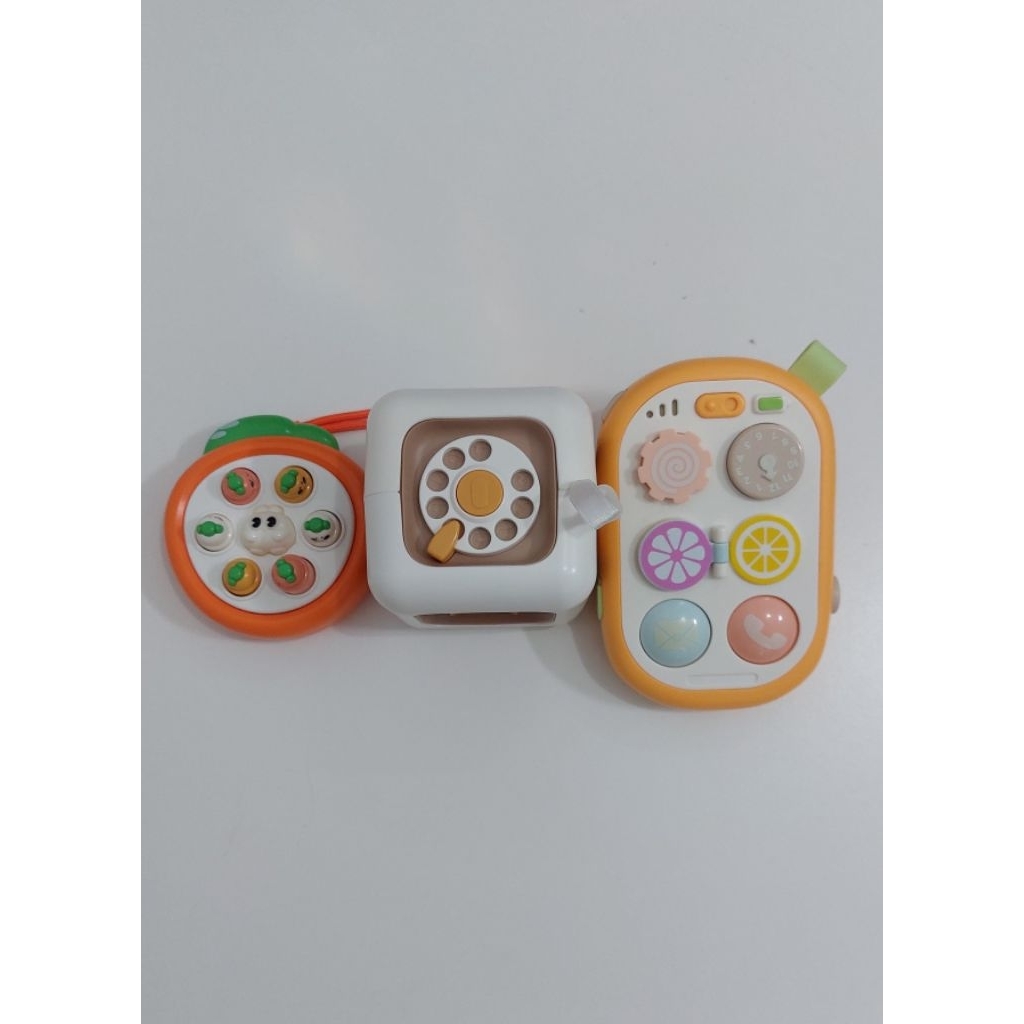 Preloved Montessori Toys Busy Box