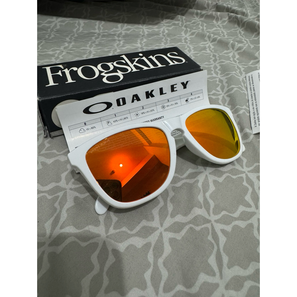 oakley frogskin prizm lens