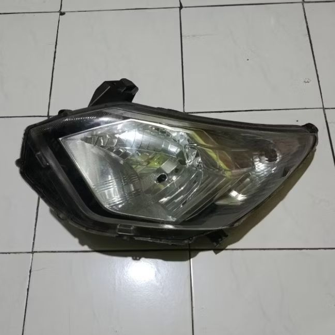 Headlamp Reflektor Lampu depan Calya - Sigra 2016 - 2018