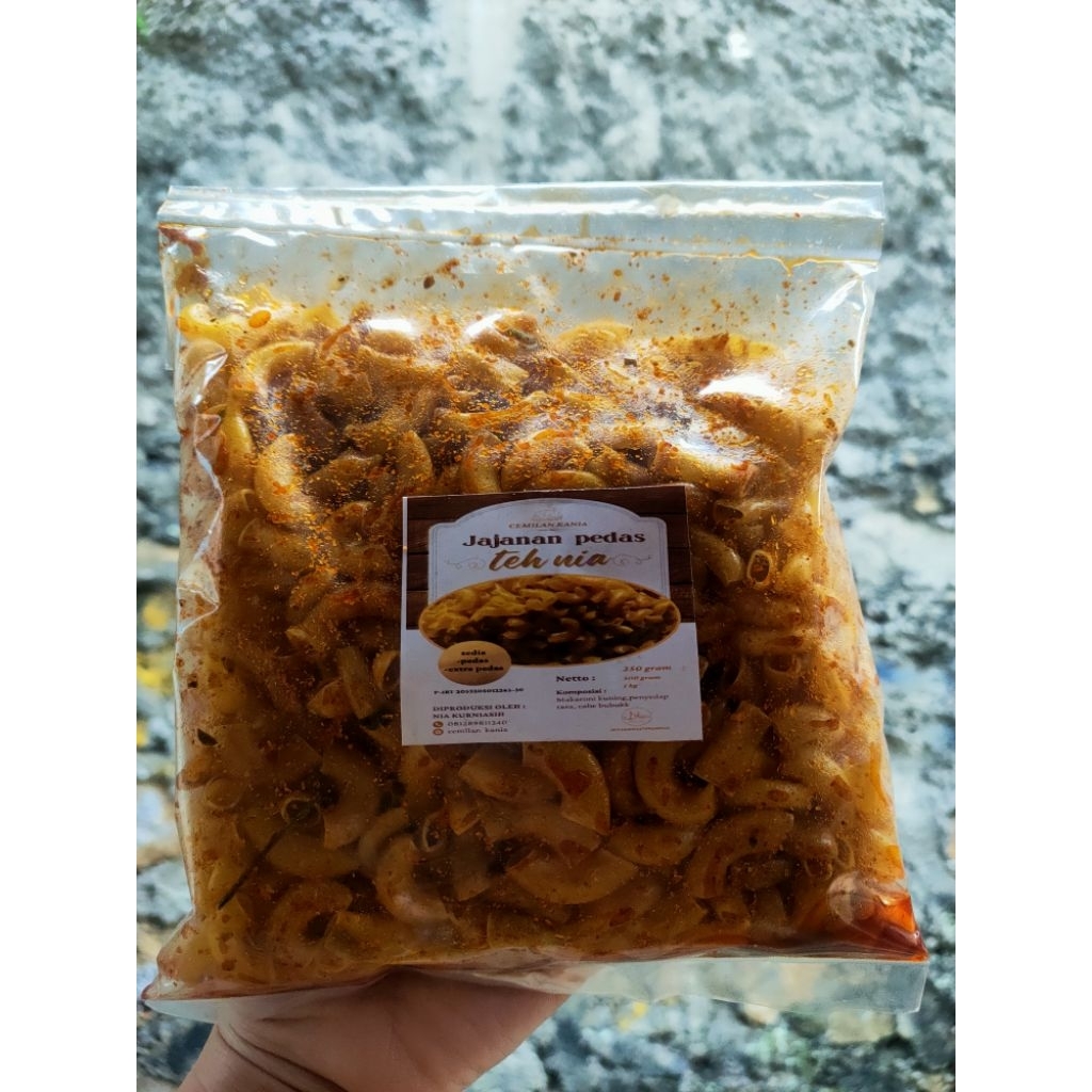 

makroni kuning bantet daun jeruk