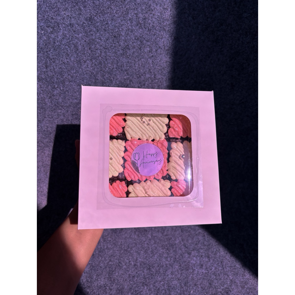 

Fudgy brownies Custom Ultah dll (wajib baca deskripsi terlebih dahulu)