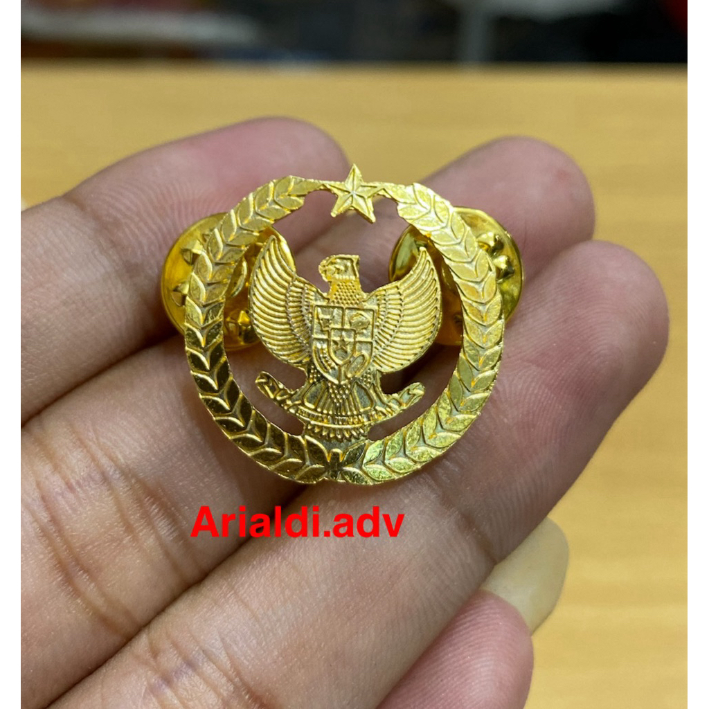 pin mut IMIPAS pin topi mut kemenimipas kuningan paku