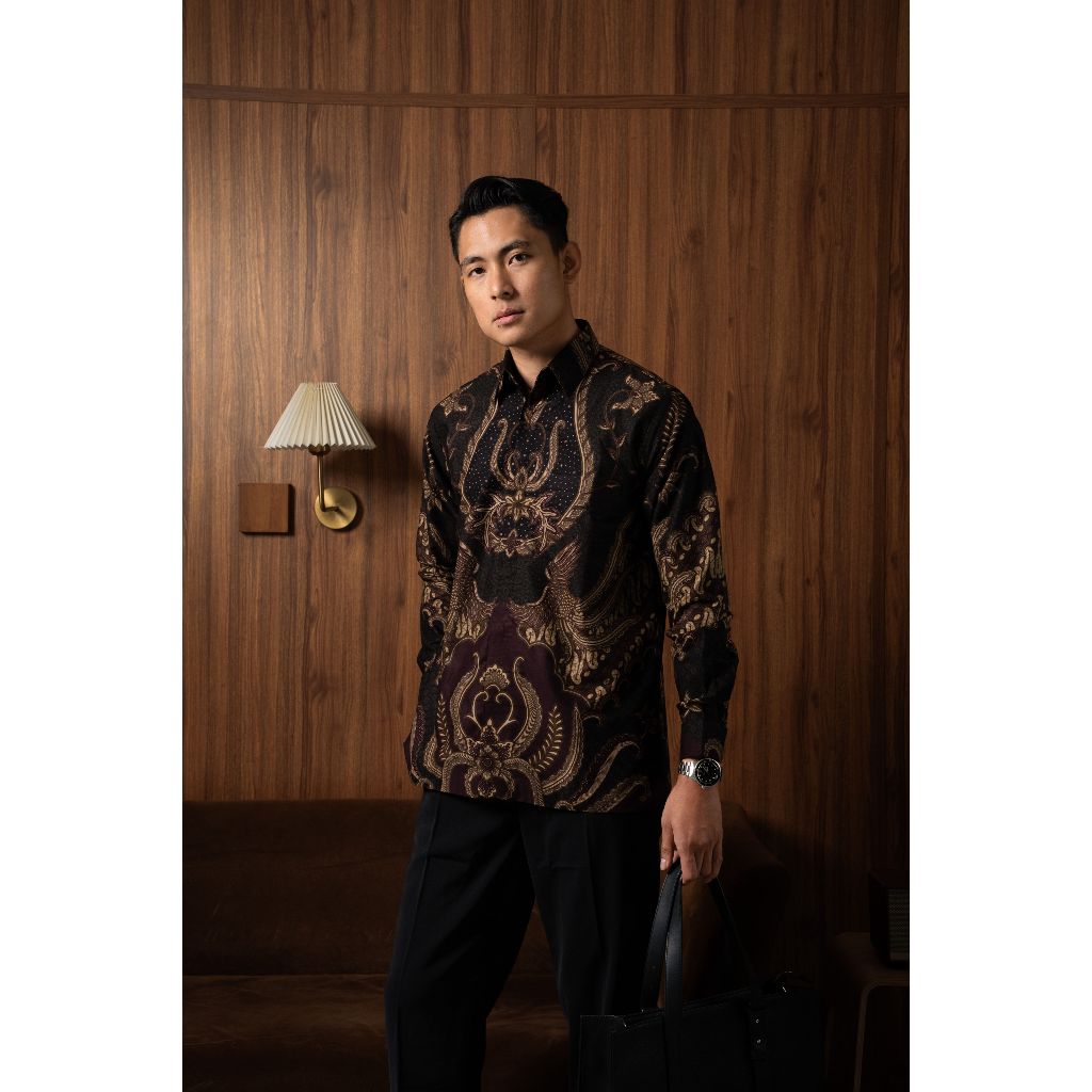 Batik Ayman - LAKSMA BROWN LENGAN PANJANG | Kemeja Batik Pria Katun Premium