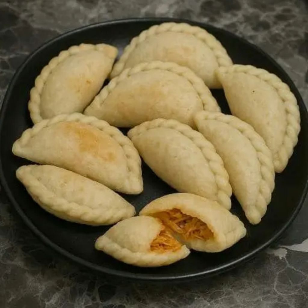 

Cireng gemoy pedas isi 10pc