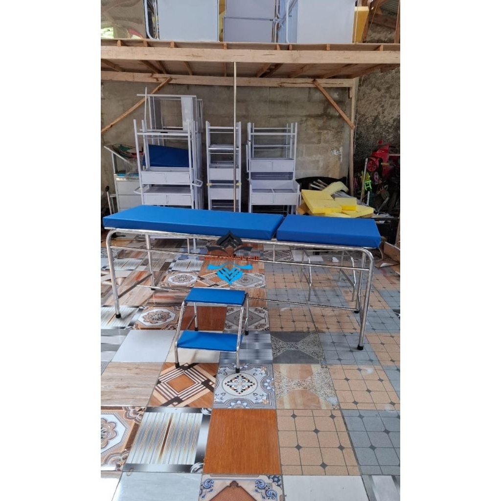 Bed periksa stainless pipa paten / Bed periksa pasien / Meja periksa pasien / Bed pasien / Meja peri
