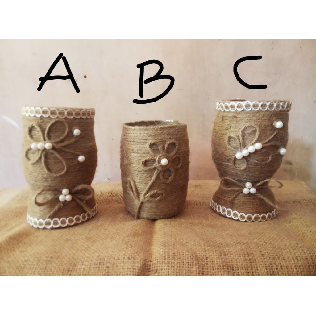 

prakarya daur ulang/kerajinan tangan tempat pensil/vas bunga dari botol plastik