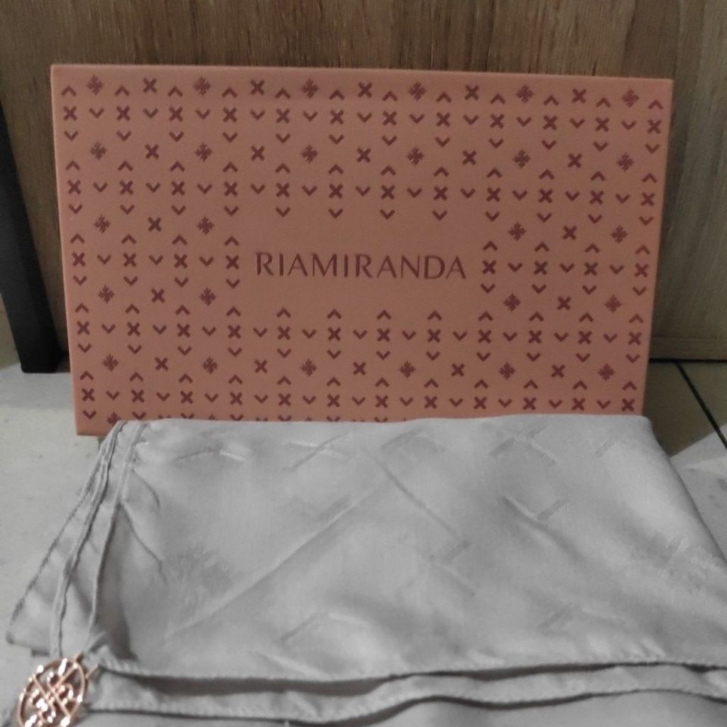 RiaMiranda Lamia Monogram Scarf - Shell