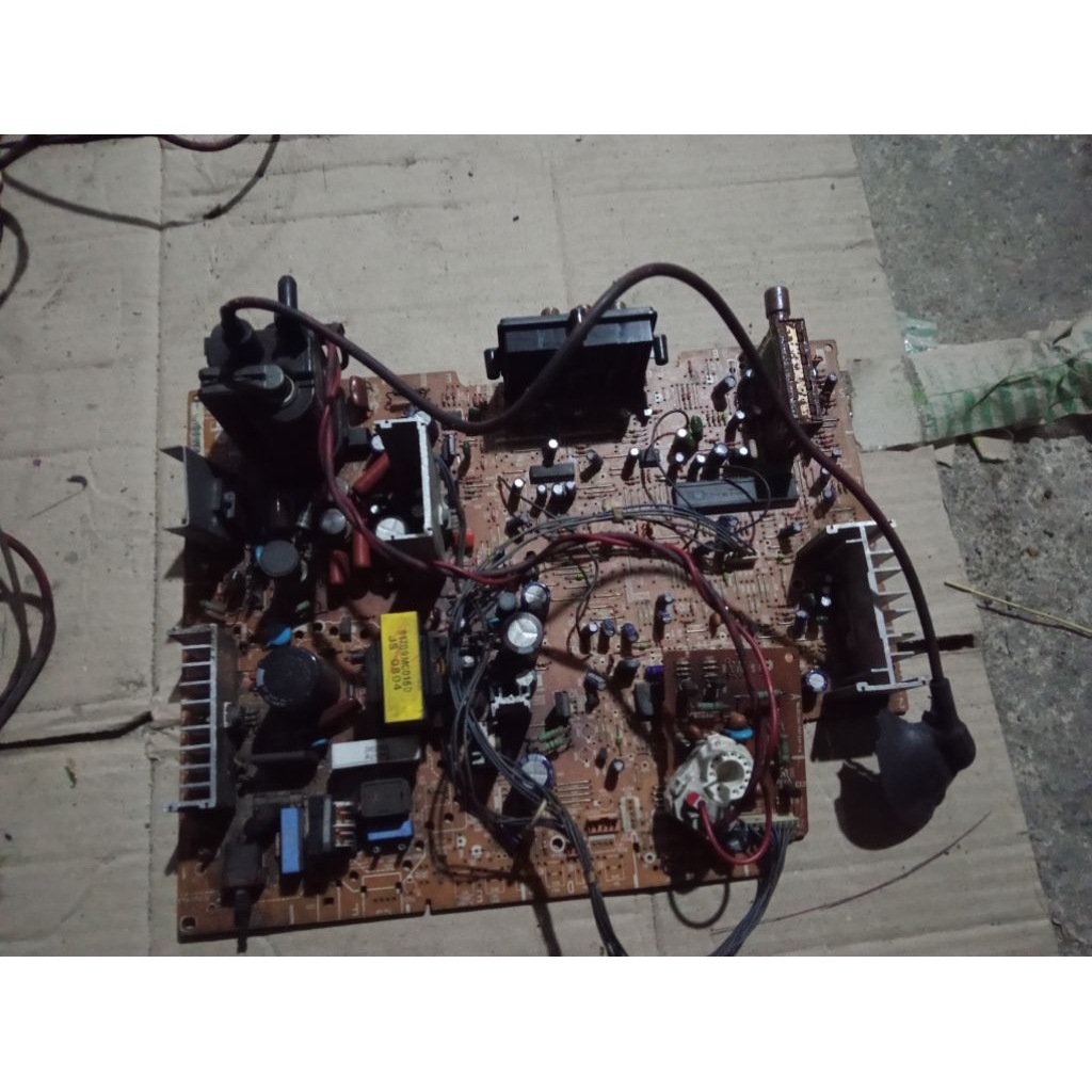 mesin tv cabutan LG slim 21in belum lulus uji tes/gembling