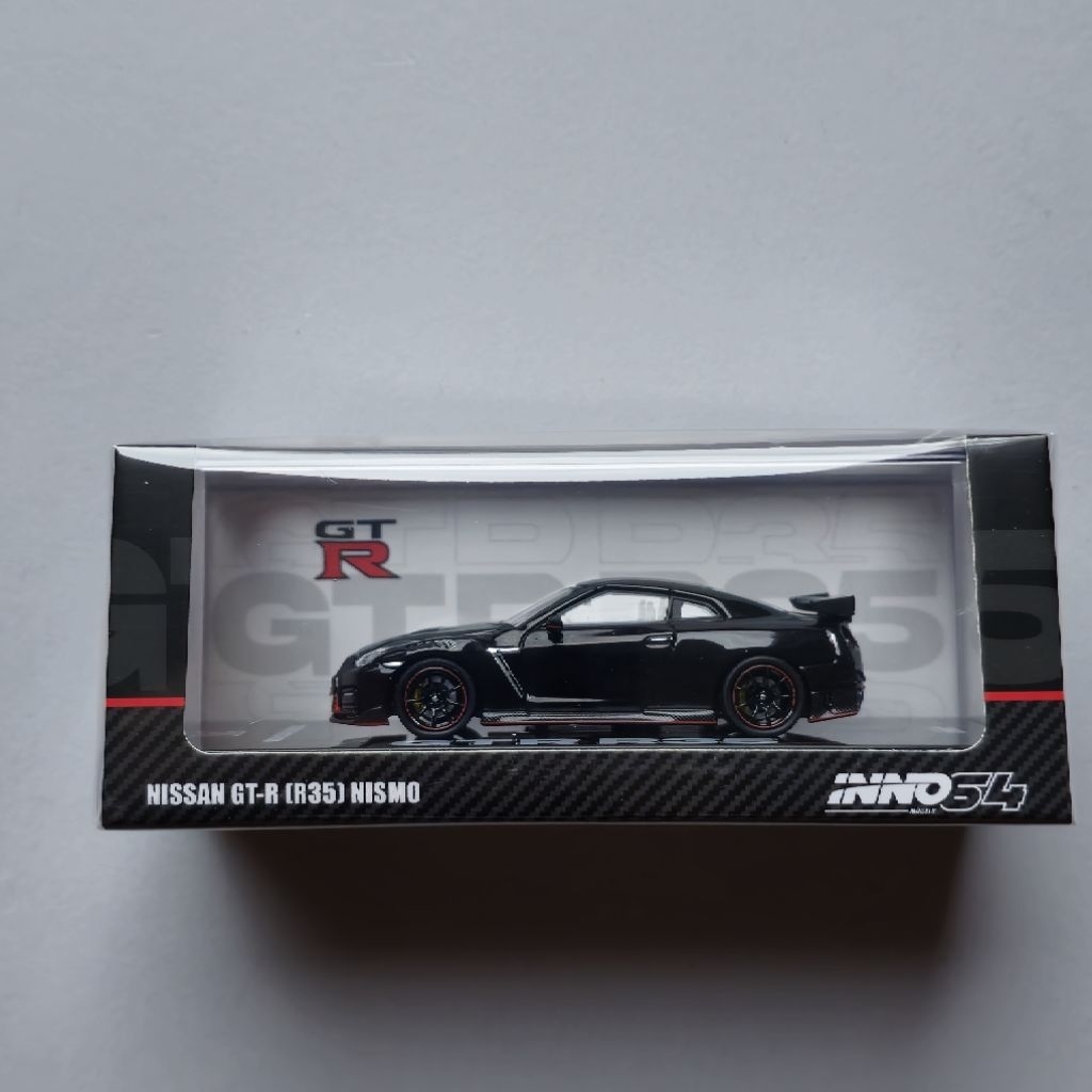 Inno64 Nissan GT-R R35 Nismo Hitam