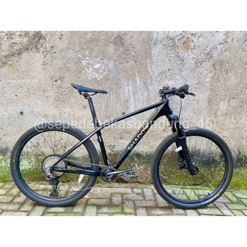 MTB/Sepeda Gunung SHADOW Bone Carbon