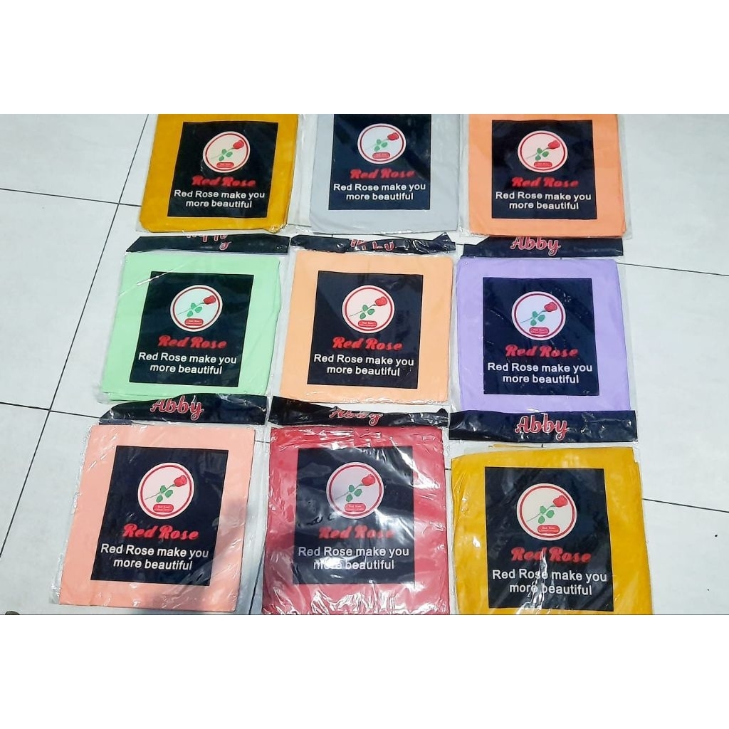 Segiempat Paris Red Rose / Jilbab Paris Red Rose / Kerudung Paris Red Rose