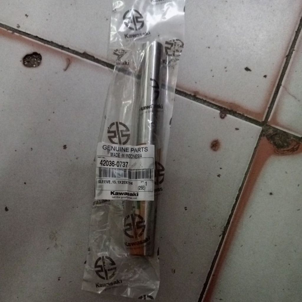 SLEEVE ARM BOS BUSING  ARM KAWASAKI NINJA RR 150 ORIGINAL KAWASAKI
