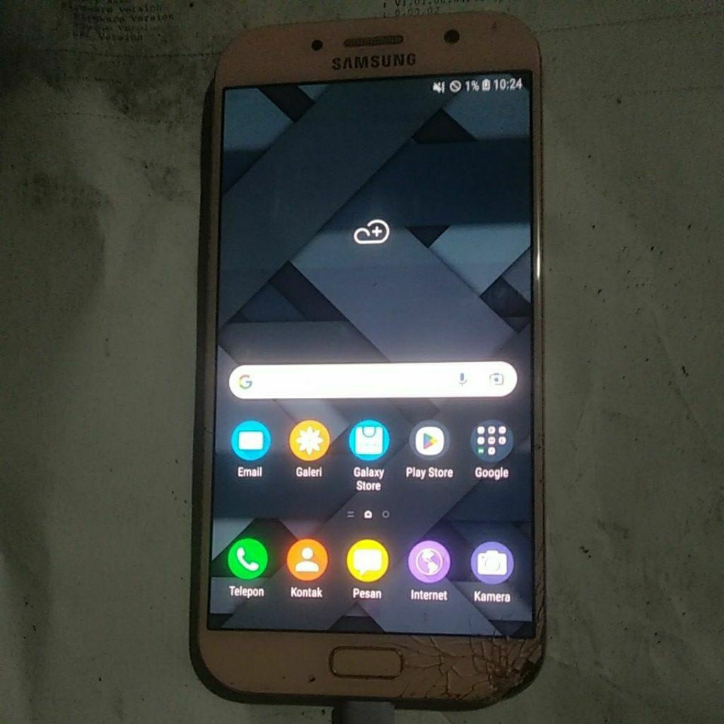 samsung a7 2017 minus