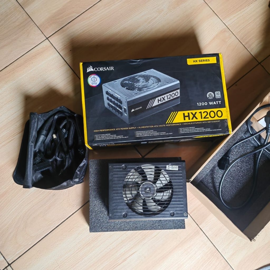 Psu / power supply corsair Hx 1200 platinum full modular jarang di pakai