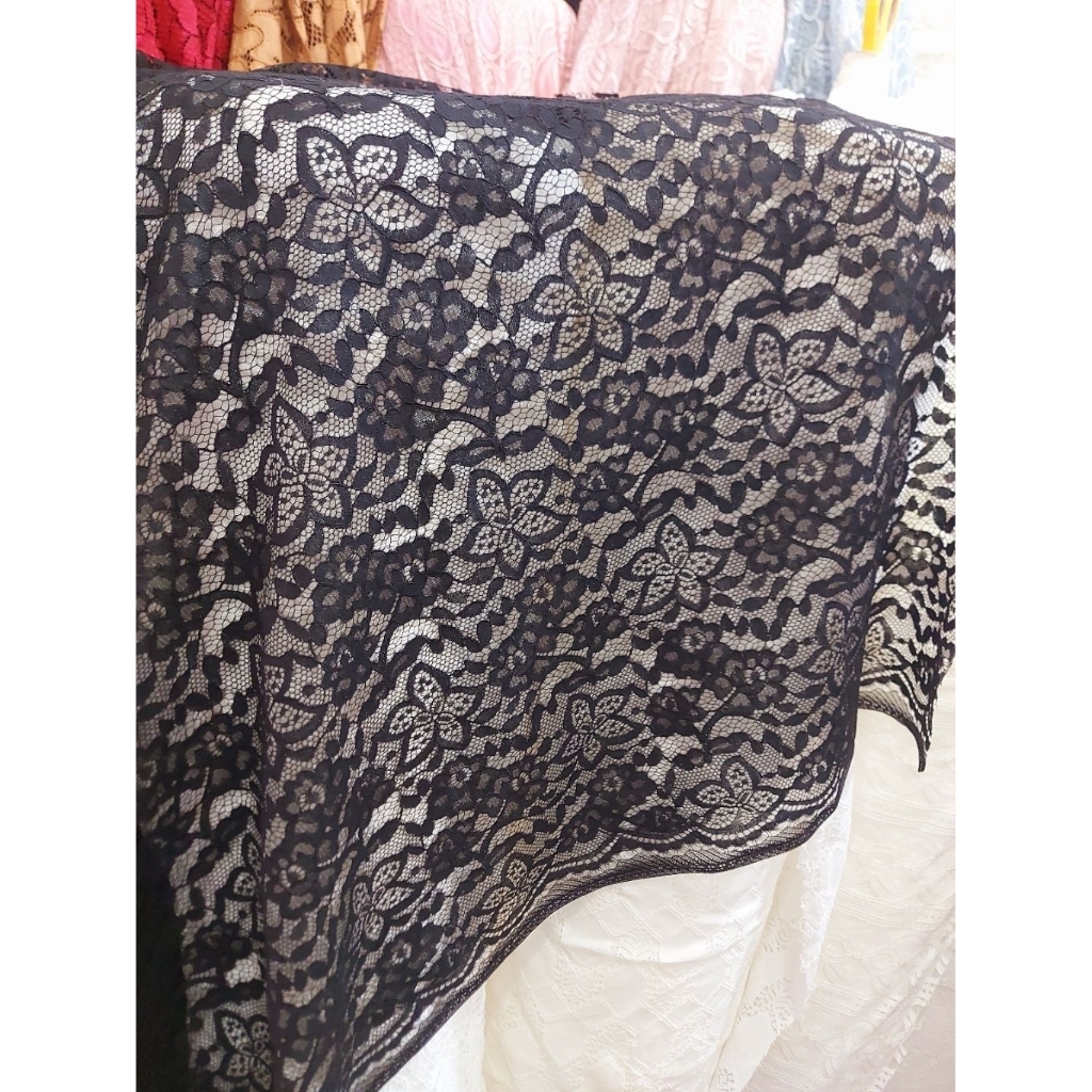 kain brokat  premium  - kain brokat kebaya  - kain brokat luxury  - kain brokat meteran (hitam)T