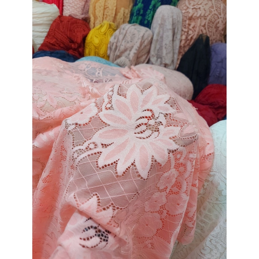 kain brokat premium  - kain brokat kebaya  - kain brokat tebel - kain brokat luxury (ppink salem) T