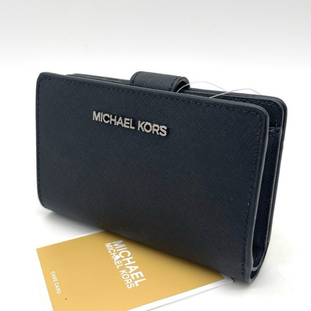Michael Kors Medium Corner Zip Bifold Wallet