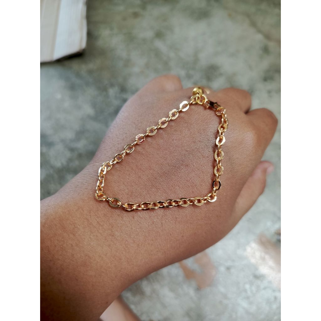Perhiasan Cantik Gelang Tangan Wanita Model Mungil anti karat anti luntur imitasi kekinian gelang em