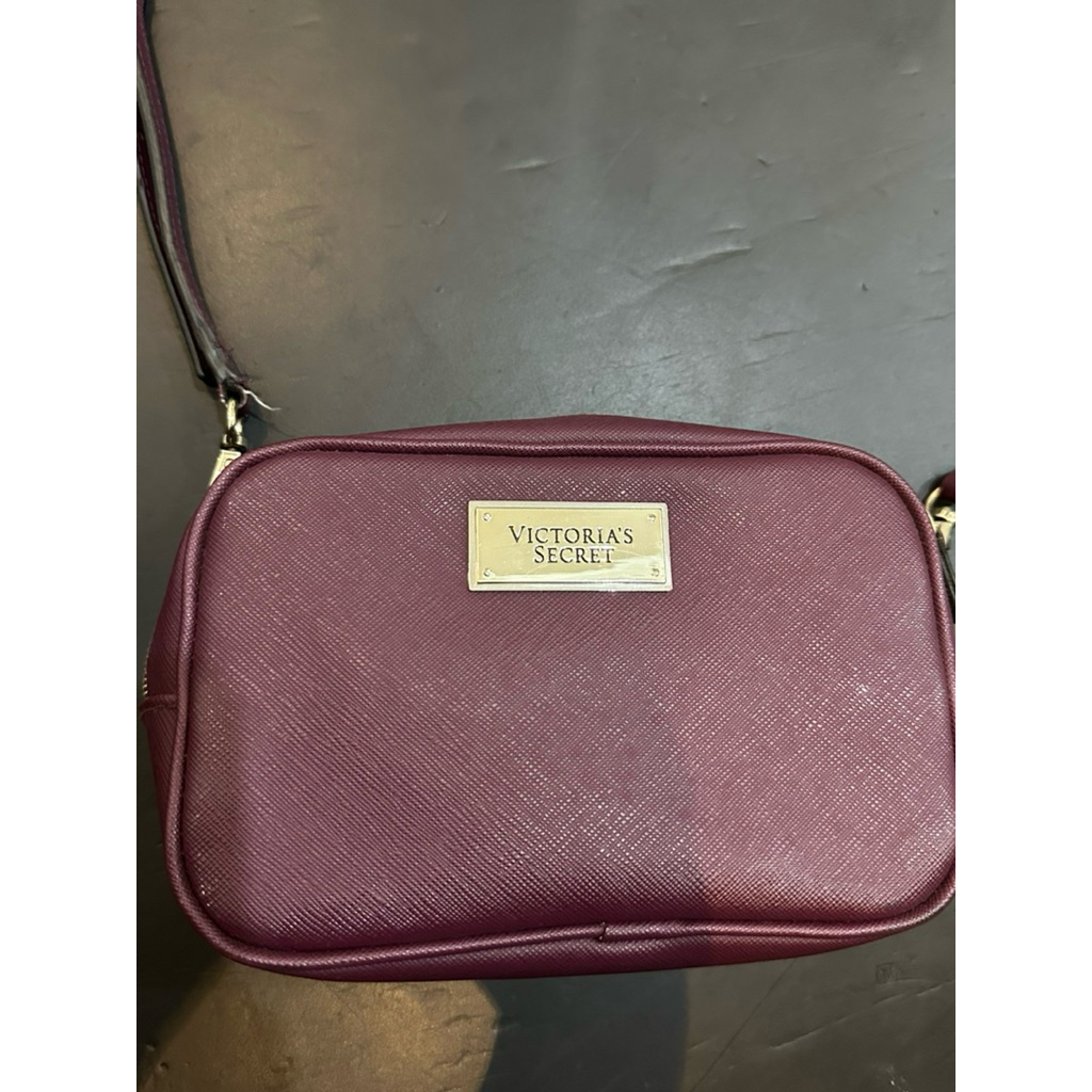 preloved sling bag victoria secret original