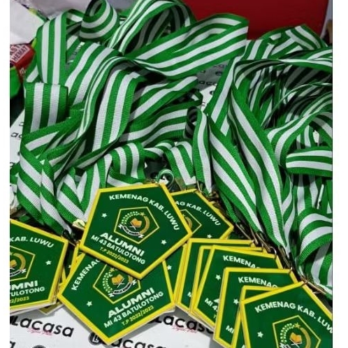 Medali Akrilik | Medali wisuda | Medali Lomba | Medali Akrilik Custom