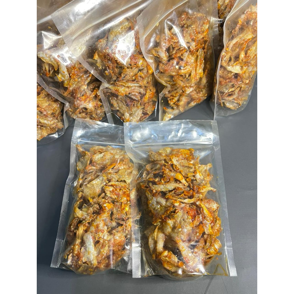 

Ikan asin balado pedes, manis dan gurih cocok untuk stok lauk